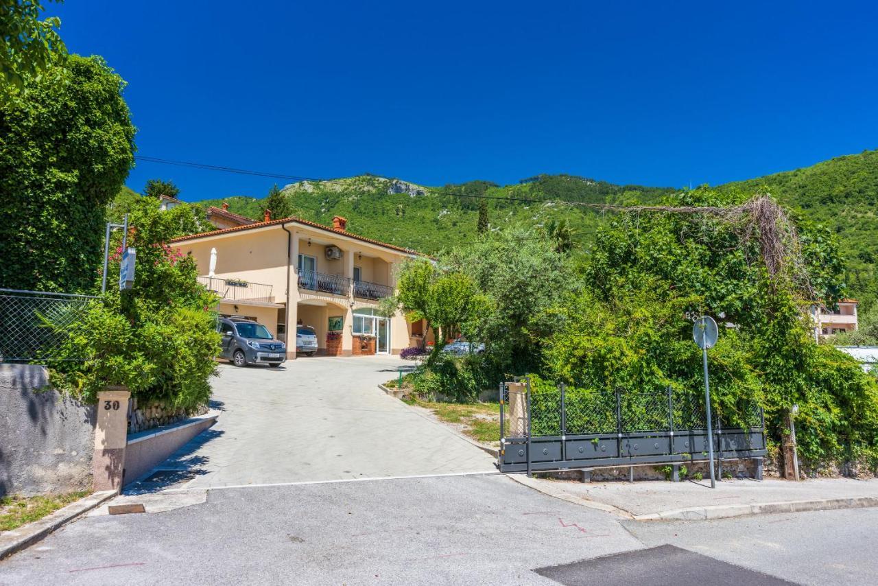 Apartments Branka Mošćenička Draga Kültér fotó